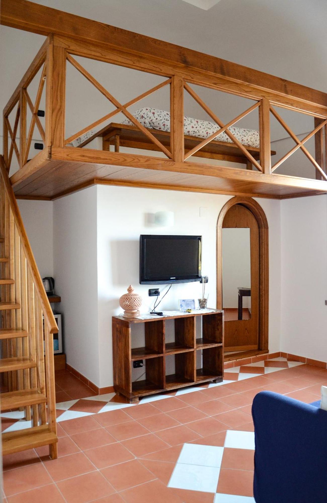 Bed & Breakfast L'antico Episcopio 4*